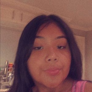 Meet your Posher, Lizeth